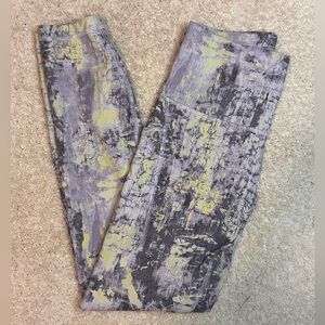 Lululemon Wunder Train High-Rise Tight with Pockets 25" Size 6